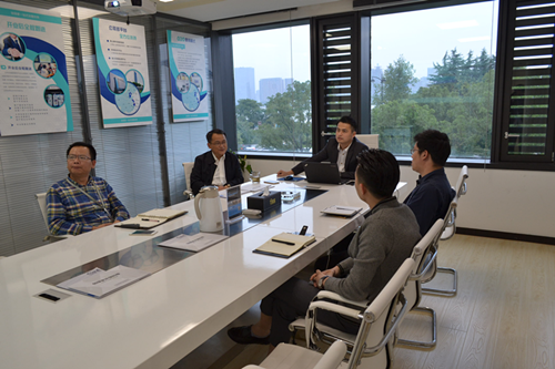 熱烈歡迎中科院賀軍輝教授蒞臨創(chuàng)綠家指導(dǎo)！