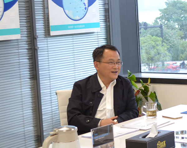 熱烈歡迎中科院賀軍輝教授蒞臨創(chuàng)綠家指導(dǎo)！