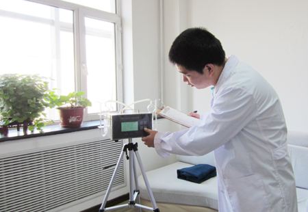 聞所未聞！施工人員治理甲醛居然靠鼻子聞，這樣的假除甲醛公司您還在選嗎？