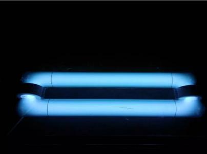 專業(yè)和非專業(yè)有啥區(qū)別？“三無”除甲醛公司致一家三口灼傷眼睛