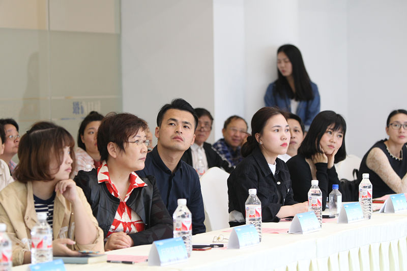 創(chuàng)綠家環(huán)保應(yīng)邀參加2018中國(guó)透明工廠評(píng)選啟動(dòng)儀式！