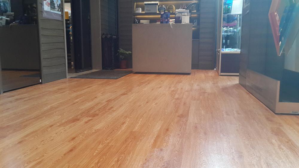 地板怎么保養(yǎng)？地板如何除甲醛