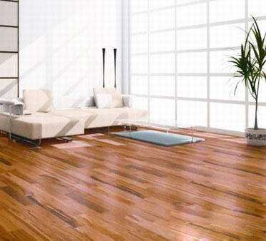 地板怎么保養(yǎng)？地板如何除甲醛