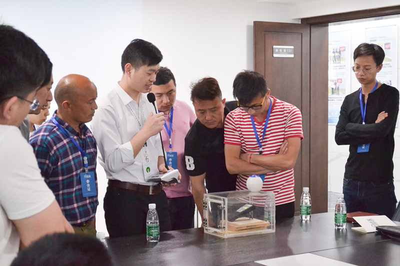 中國室內裝飾協(xié)會室內環(huán)境凈化治理專業(yè)委員會浙江中心第二期除醛技術交流峰會圓滿結束！