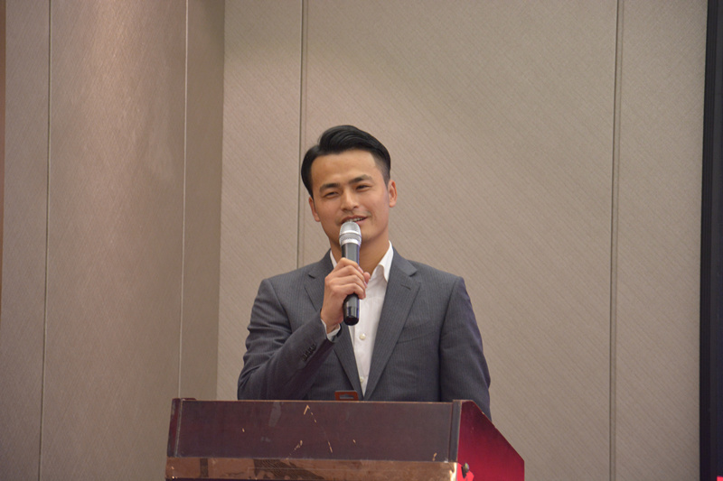 【7月生日會(huì)】喂——請問你是在網(wǎng)紅公司上班嗎？