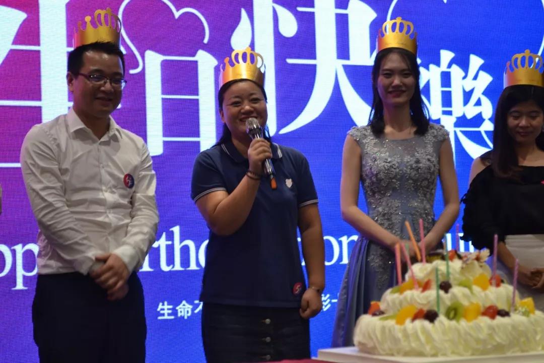 創(chuàng)綠家環(huán)保2018年中工作會(huì)議暨5周年慶典圓滿結(jié)束！