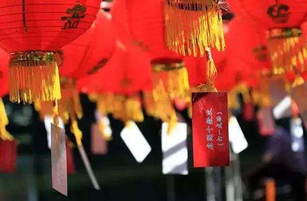 創(chuàng)綠家環(huán)保恭祝大家元宵快樂，幸福美滿！