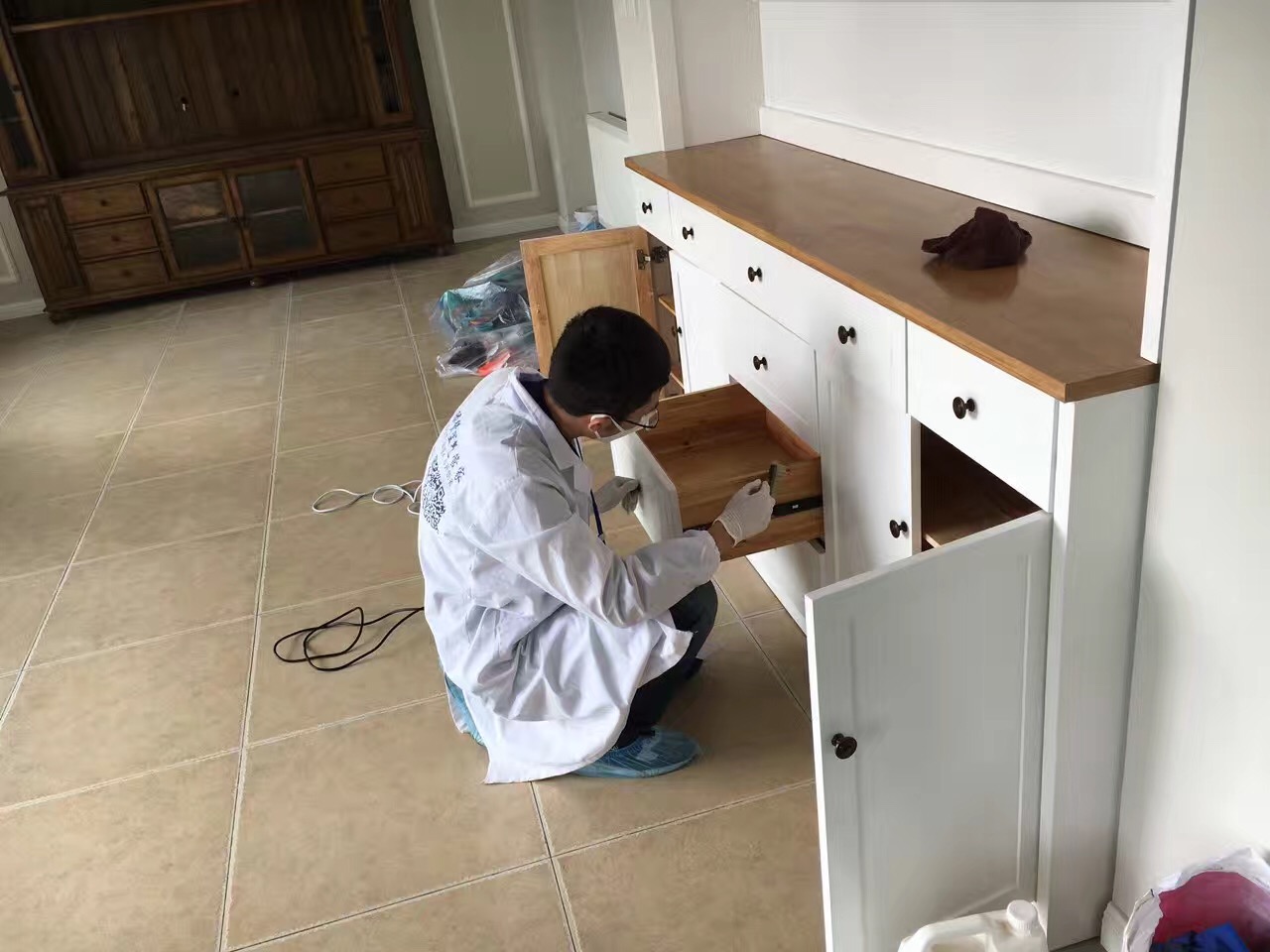 創(chuàng)綠家環(huán)?？萍际覂?nèi)空氣治理流程與施工工藝簡介