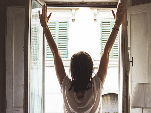 喜遷新居，母子卻因此雙雙“中招”，裝修后除甲醛這件事，想必您也會(huì)中招！